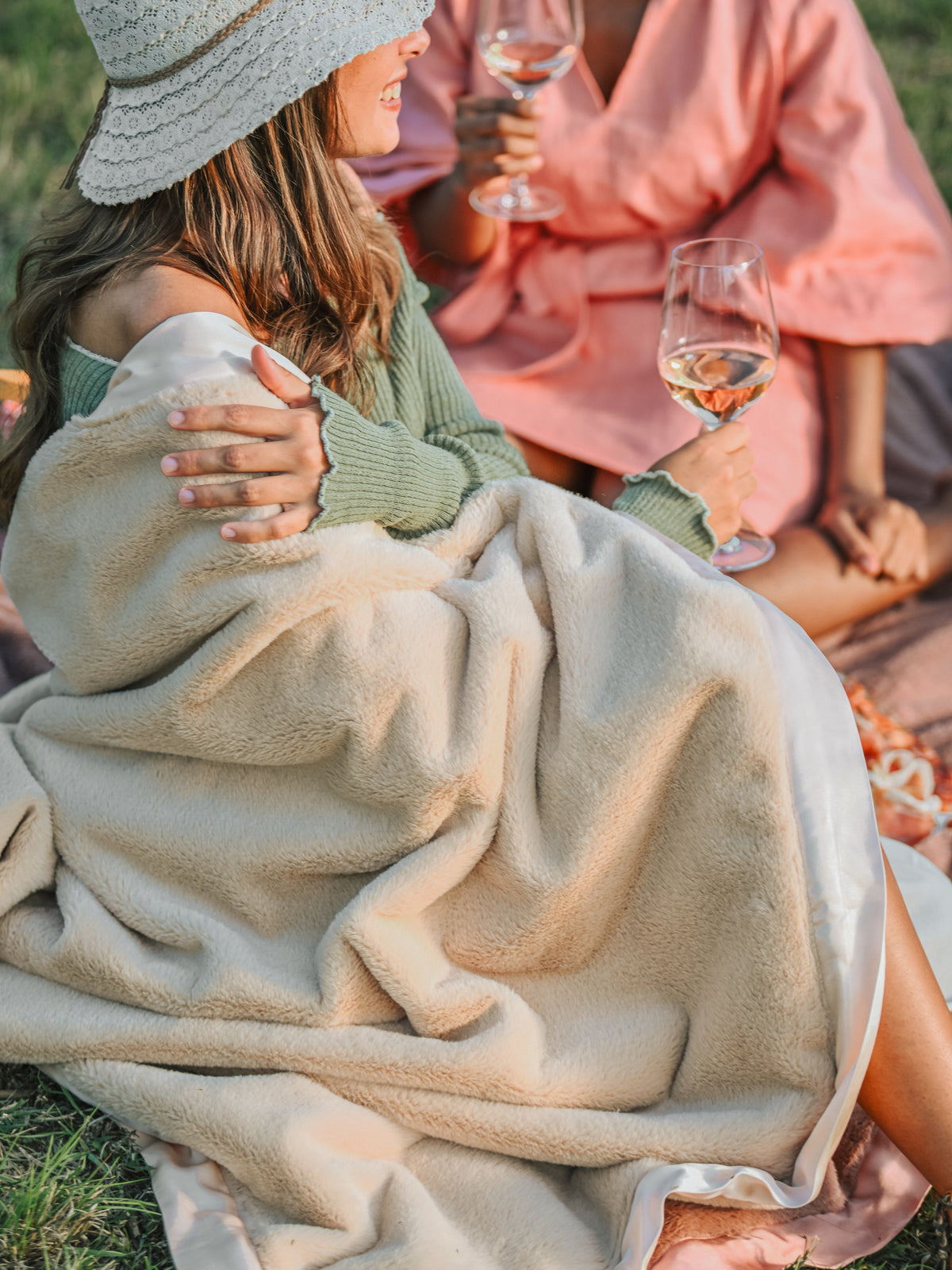 Luxe™ Vineyard Throw