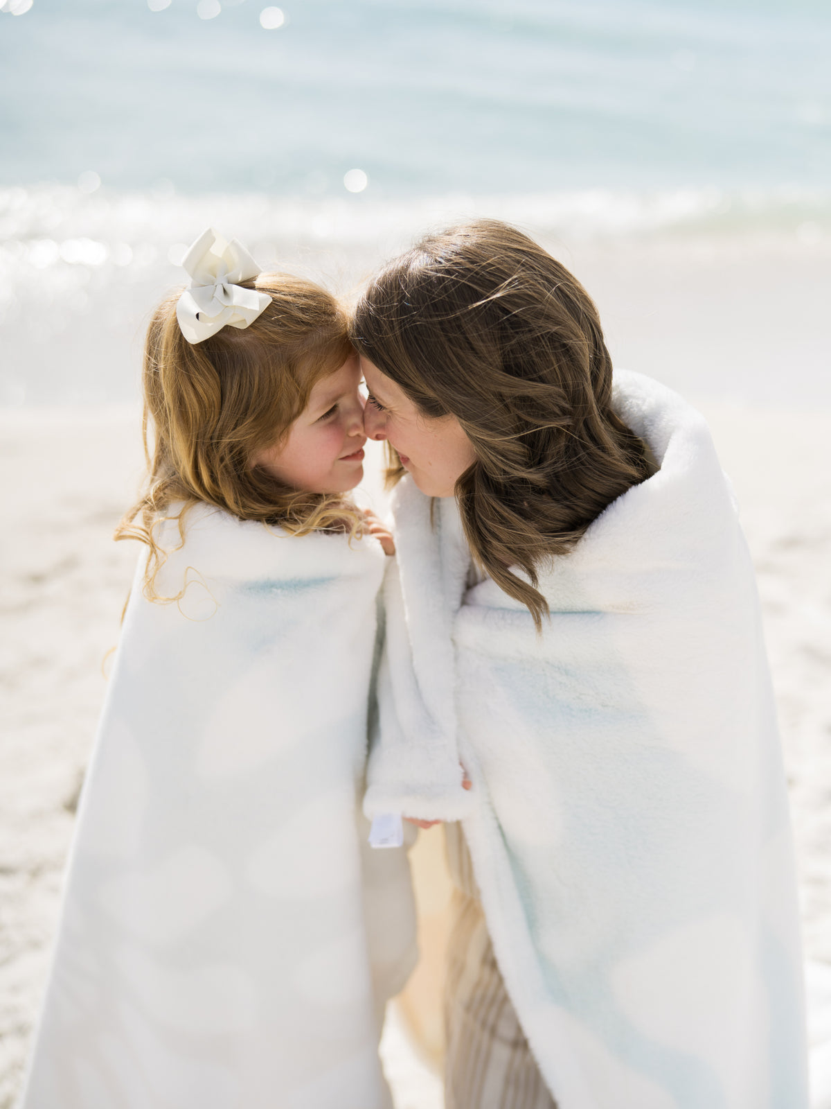 Luxe™ Coastal Calm Luxury Home Throw (45" x 59")