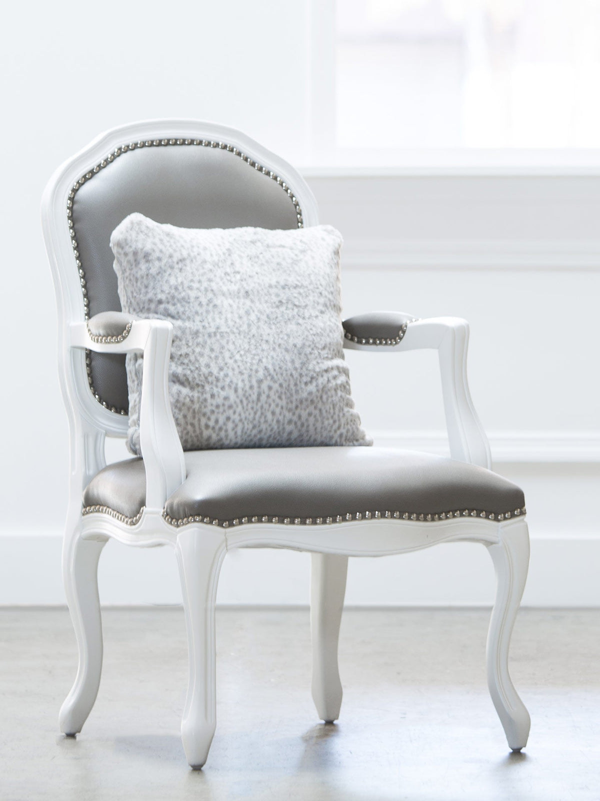 Luxe™ Snow Leopard Throw Pillow