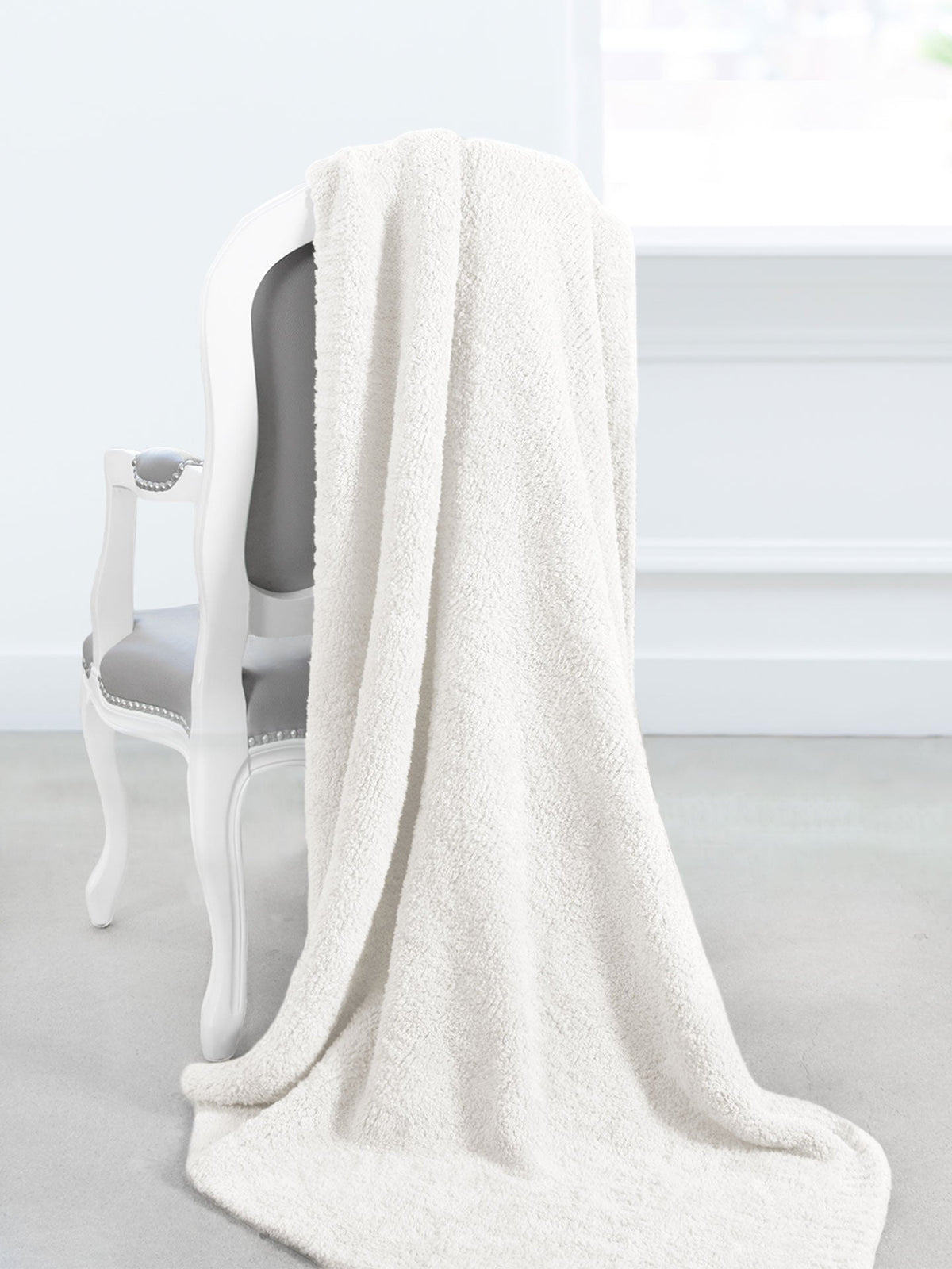 Plush Chenille Knit™ Throw